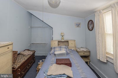 /international/us/12376-friendsville-road-friendsville-md-110101216272/