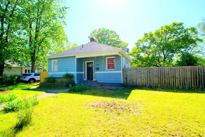 /international/us/1719-huizenga-street-muskegon-mi-110108499026/