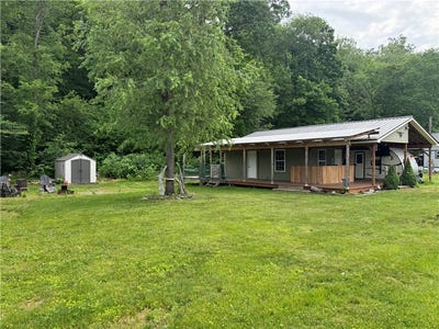 /international/us/110-rr-kiski-camp-drive-leechburg-pa-110103529663/