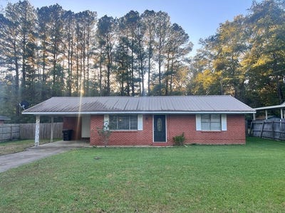 /international/us/105-moore-calhoun-city-ms-110107778803/