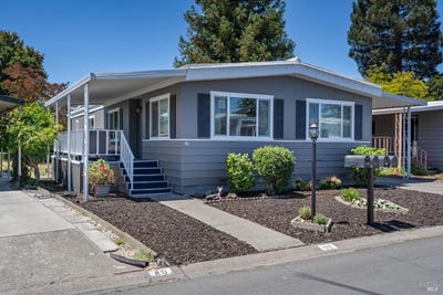 /international/us/91-pamela-court-petaluma-ca-110109327135/