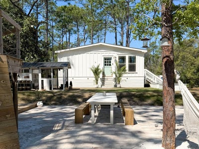 /international/us/115-elm-street-santa-rosa-beach-fl-110108147550/