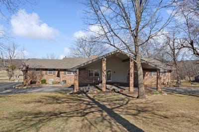 /international/us/17837-e-brady-street-catoosa-ok-110104913629/