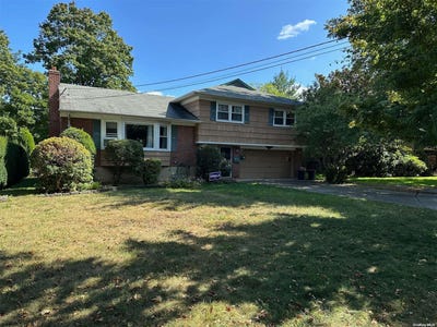 /international/us/461-susan-court-west-hempstead-ny-110096111758/