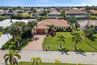 /international/us/2902-sw-36th-terrace-cape-coral-fl-110120770285/