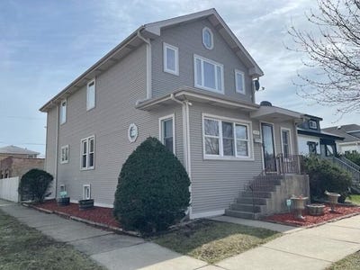/international/us/2247-n-73rd-avenue-elmwood-park-il-110107157397/