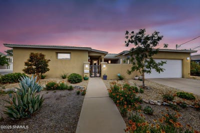 /international/us/342-n-armijo-street-las-cruces-nm-110100805263/