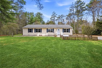 /international/us/65-skunk-hill-road-hopkinton-ri-110107535321/
