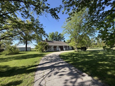 /international/us/2761-county-road-1700-ogden-il-110107632544/