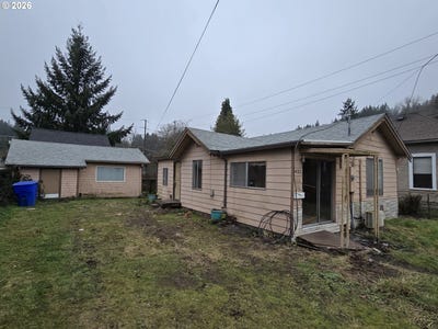 /international/us/423-long-ave-kelso-wa-110106009036/