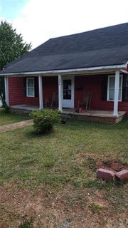 /international/us/136-hill-street-commerce-ga-110108233213/