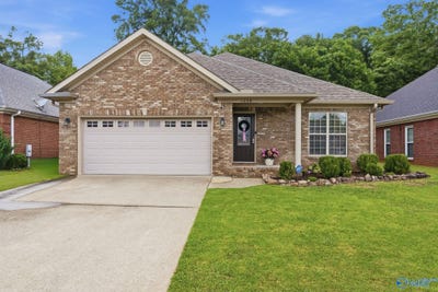 /international/us/1238-excalibur-drive-sw-decatur-al-110108987071/