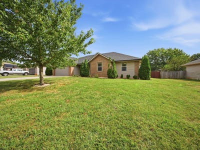 /international/us/506-s-birchwood-street-strafford-mo-110120056935/