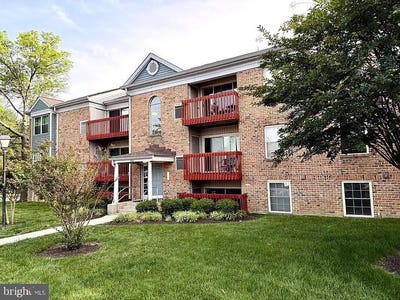 /international/us/1260-sugarwood-circle-essex-md-110107701057/