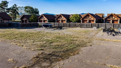 /international/us/602-6th-street-w-polson-mt-110110296009/