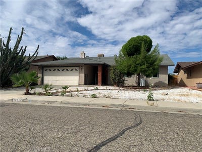 /international/us/685-holly-hemet-ca-110104326887/