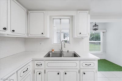 /international/us/339-joel-boulevard-lehigh-acres-fl-110105726116/