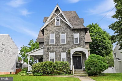 /international/us/222-henderson-avenue-ridley-park-pa-110108819131/