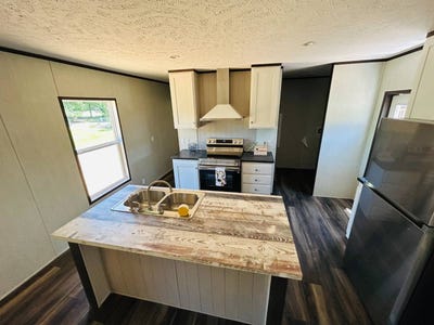 /international/us/575-payne-creek-russellville-al-110108363790/