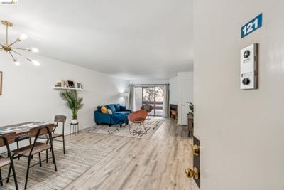 /international/us/2121-vale-rd-san-pablo-ca-110107303932/