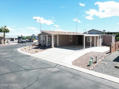 /international/us/1030-s-barrel-cactus-ridge-benson-az-110107288385/