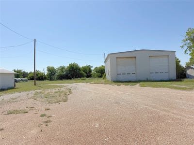 /international/us/913-n-rice-hamilton-tx-110108230452/