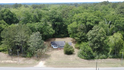 /international/us/2855-douglas-ave-brewton-al-110107658480/
