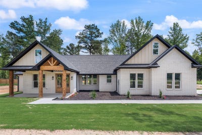 /international/us/17404-county-road-479-lindale-tx-110108350159/
