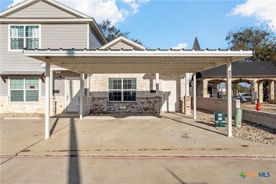 /international/us/402-spring-street-mcgregor-tx-110107960086/