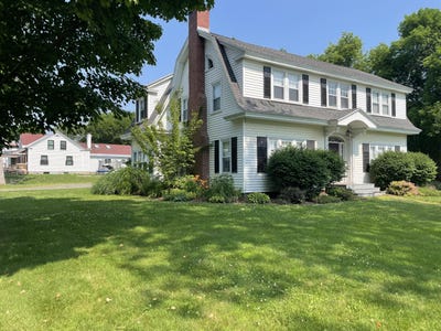 /international/us/185-main-street-pittsfield-me-110100623497/?lang=en