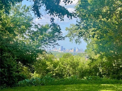 /international/us/1680-lexington-avenue-s-mendota-heights-mn-110100526218/