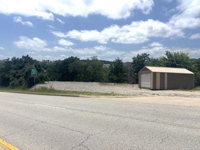 /international/us/shepherd-of-the-hills-expressway-branson-mo-110109143818/