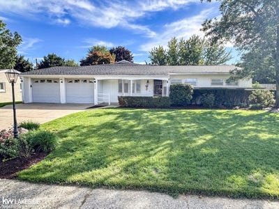 /international/us/8540-timberline-drive-shelby-twp-mi-110120018641/