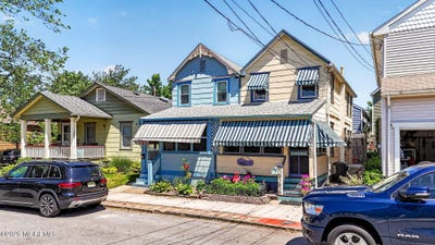 /international/us/111-franklin-avenue-ocean-grove-nj-110108410369/