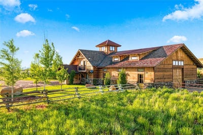 /international/us/326-rocky-mountain-way-deer-lodge-mt-110109068311/