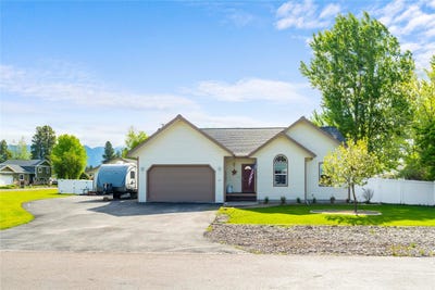 /international/us/685-pebble-drive-kalispell-mt-110108806185/