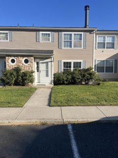 /international/us/131-london-ct-egg-harbor-township-nj-110107879536/