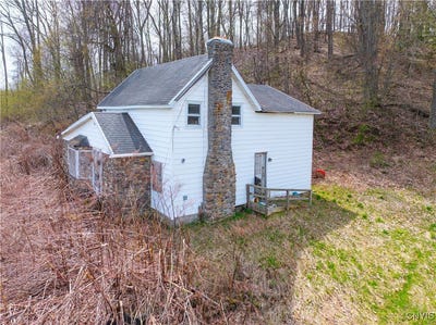 /international/us/189-avery-road-frankfort-ny-110100562368/