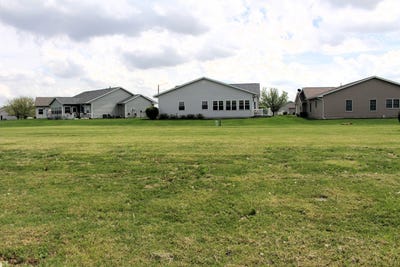 /international/us/1301-w-leander-street-lot-22-clinton-il-110107416475/