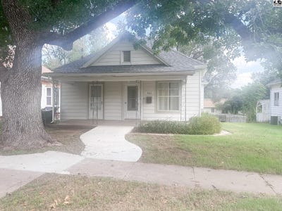 /international/us/406-n-pine-st-pratt-ks-110108639438/