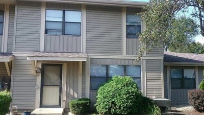 /international/us/5715-dutch-mill-court-hanover-park-il-110104122942/