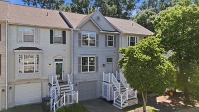 /international/us/46757-hobblebush-terrace-sterling-va-110109006850/
