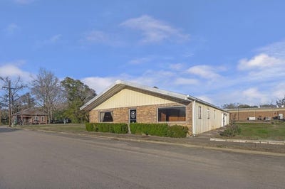 /international/us/211-glover-street-newton-tx-110107585649/
