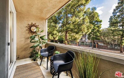 /international/us/6405-green-valley-cir-culver-city-ca-110108506132/