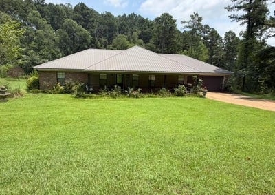 /international/us/224-road-1353-mooreville-ms-110109611313/