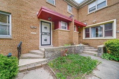/international/us/7248-n-ridge-boulevard-chicago-il-110108108023/