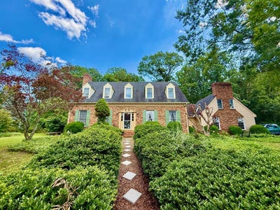 /international/us/317-lone-mountain-lane-brightwood-va-110100246724/