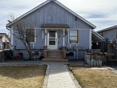 /international/us/435-warren-st-thermopolis-wy-110106675347/