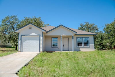 /international/us/1917-greenwood-avenue-kingsland-tx-110100187946/