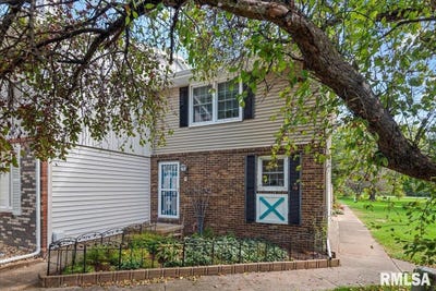 /international/us/6701-n-fawndale-drive-peoria-il-110120577207/